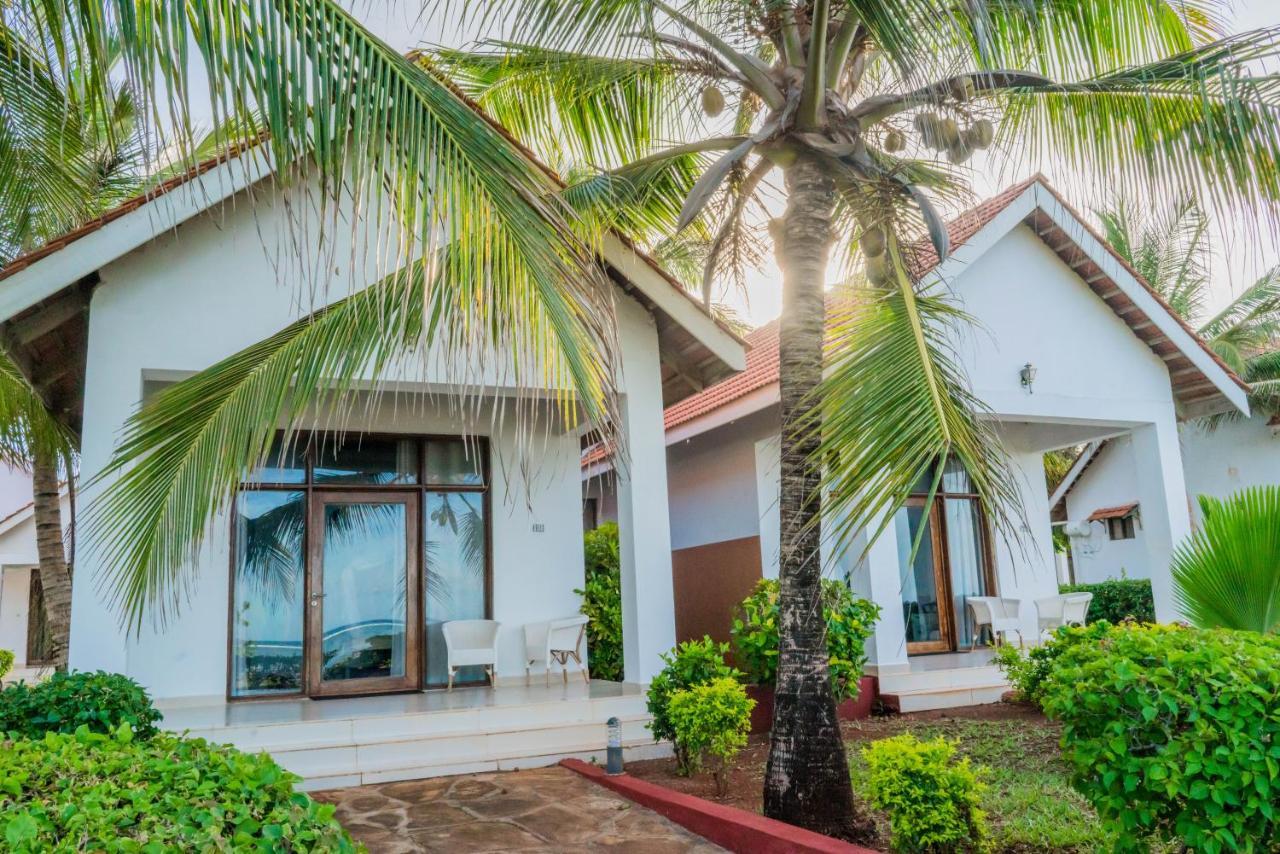 Azao Resort & Spa Pongwe Buitenkant foto