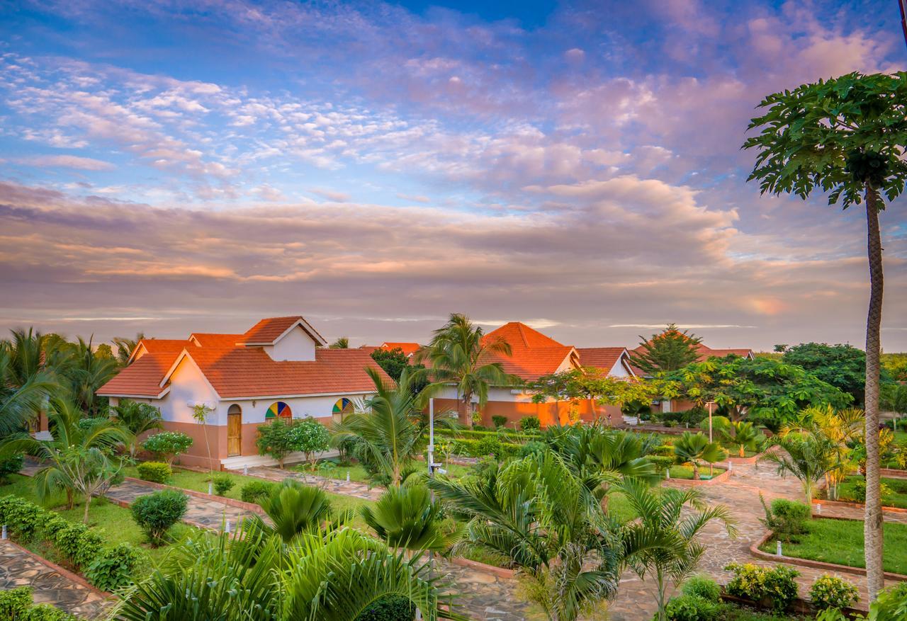 Azao Resort & Spa Pongwe Buitenkant foto