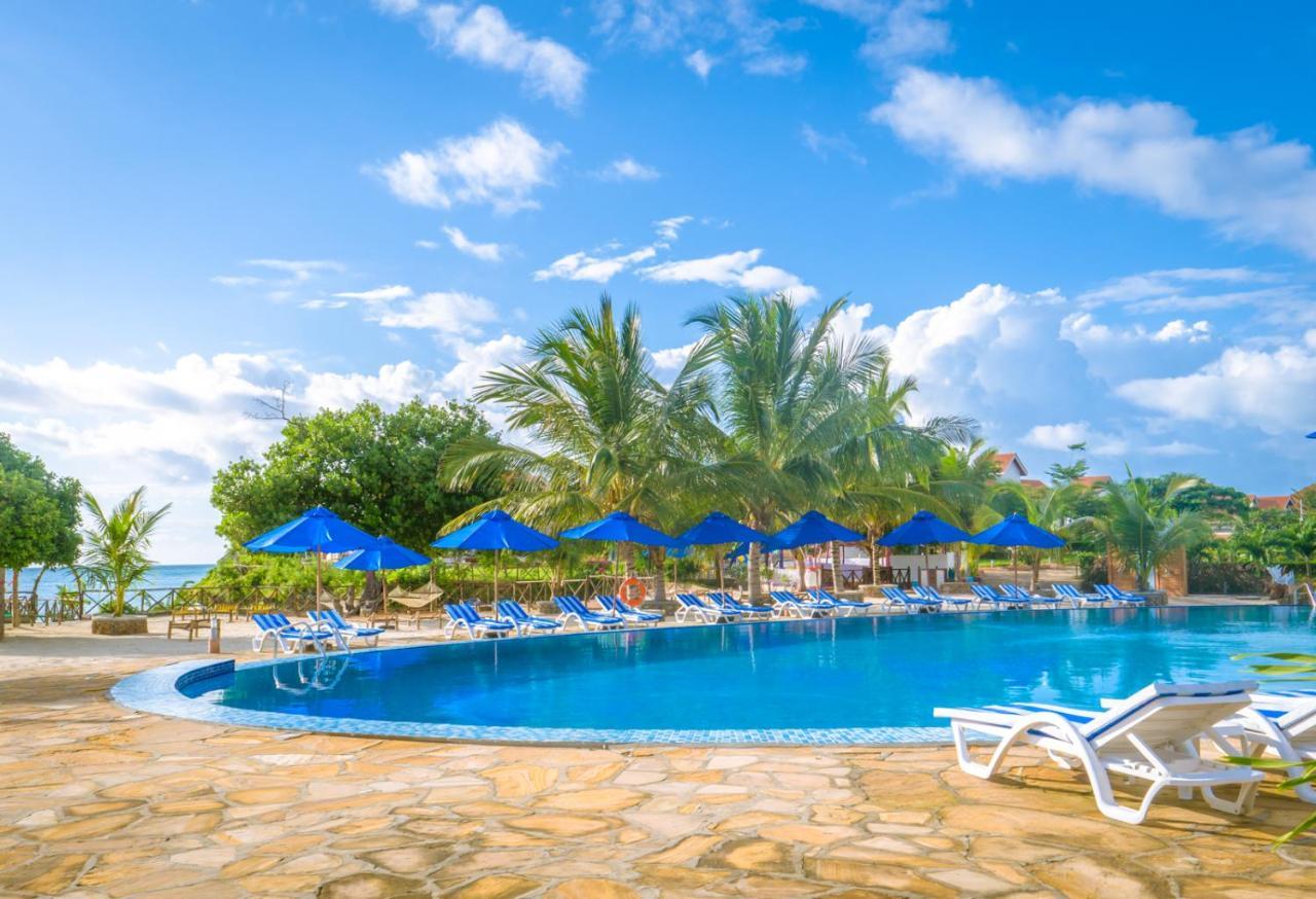Azao Resort & Spa Pongwe Buitenkant foto