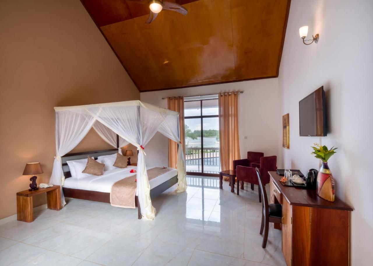 Azao Resort & Spa Pongwe Buitenkant foto