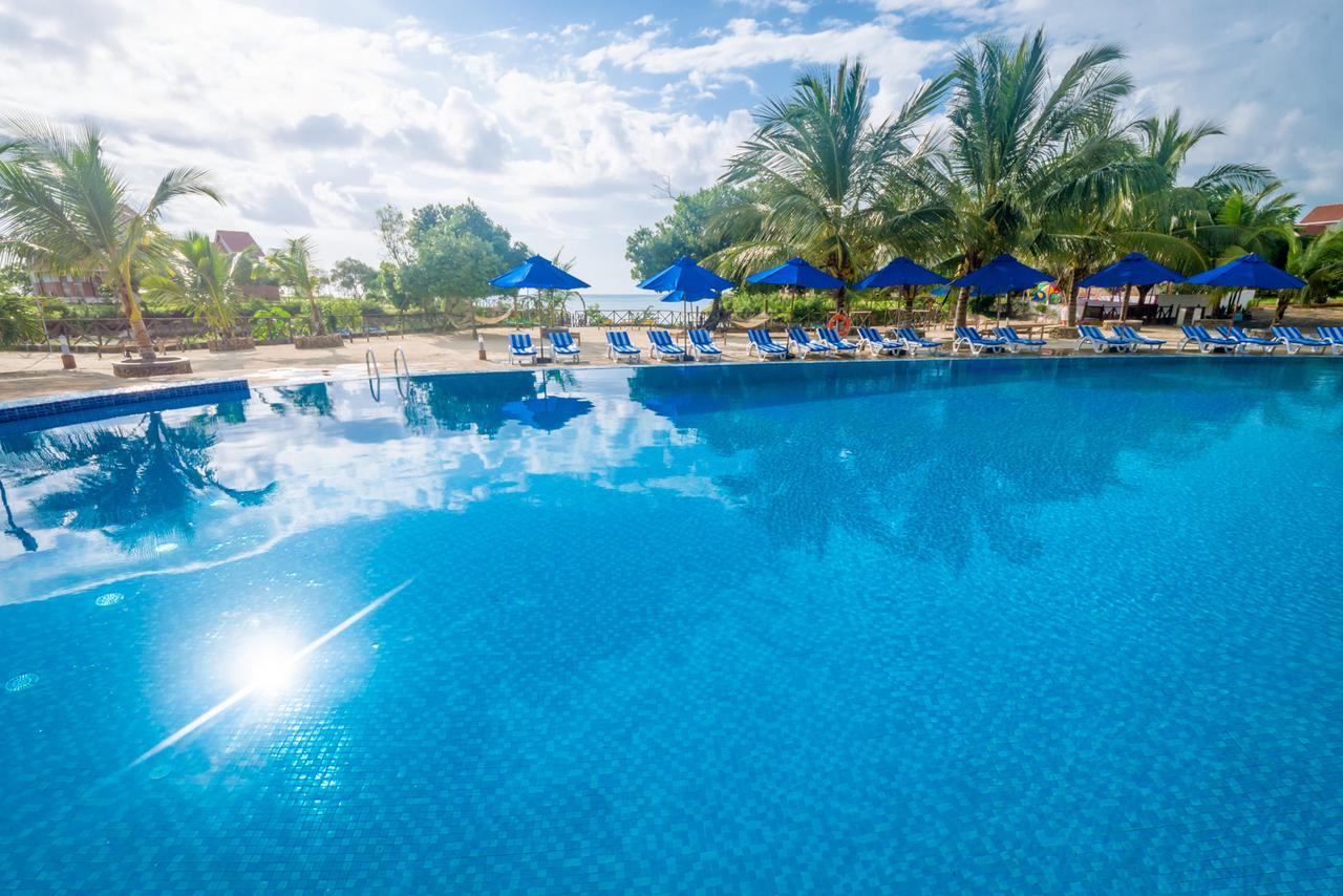 Azao Resort & Spa Pongwe Buitenkant foto