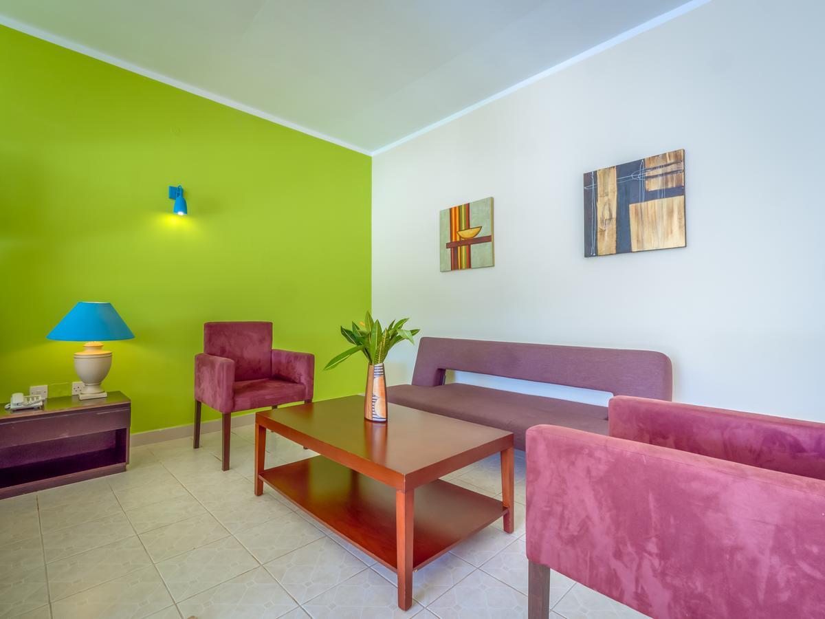 Azao Resort & Spa Pongwe Buitenkant foto
