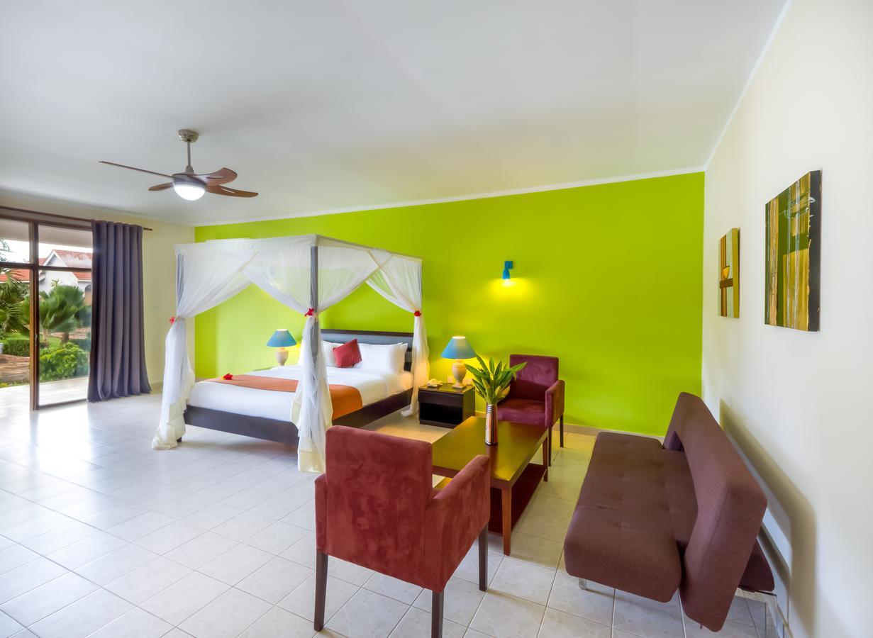 Azao Resort & Spa Pongwe Buitenkant foto