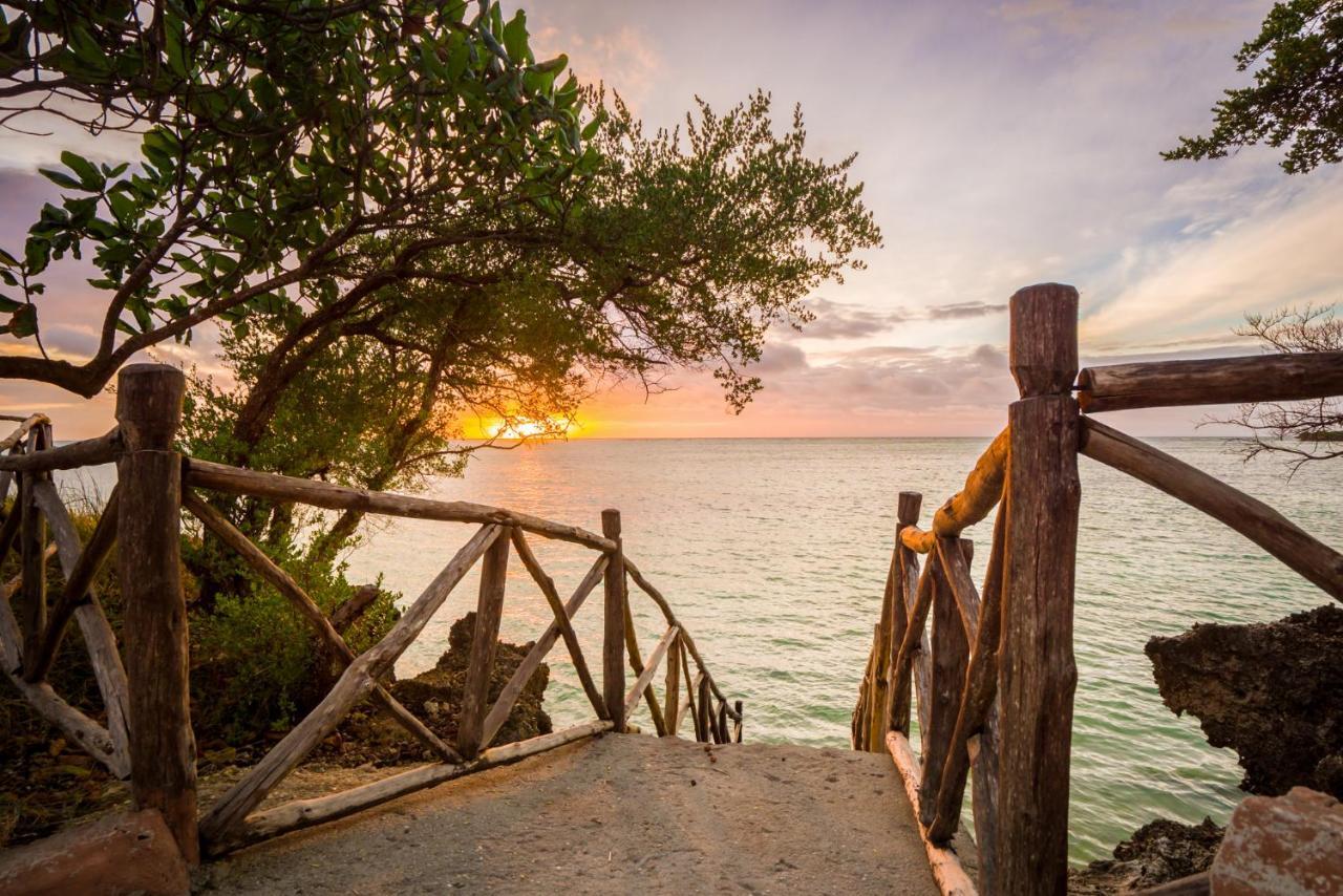 Azao Resort & Spa Pongwe Buitenkant foto
