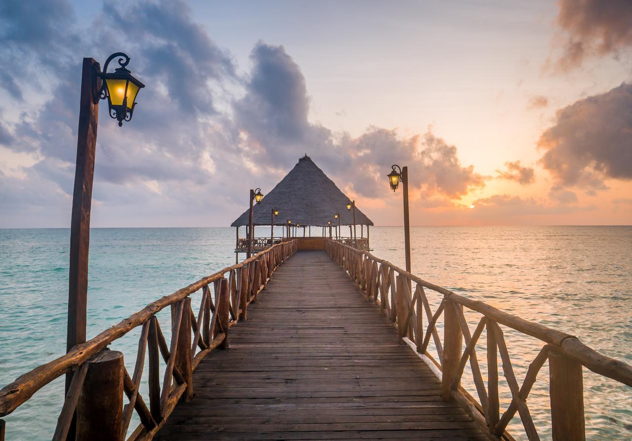 Azao Resort & Spa Pongwe Buitenkant foto